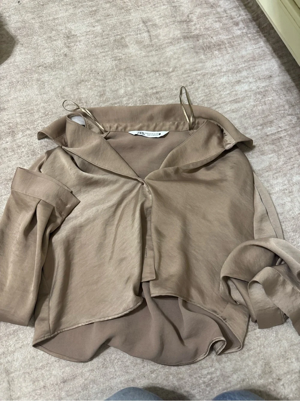 Zara satin button down top size xs